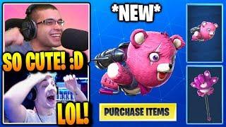 Streamers LOVE the *NEW* Cuddle Cruiser Glider & Paw Pickaxe! - Fortnite Funny Moments
